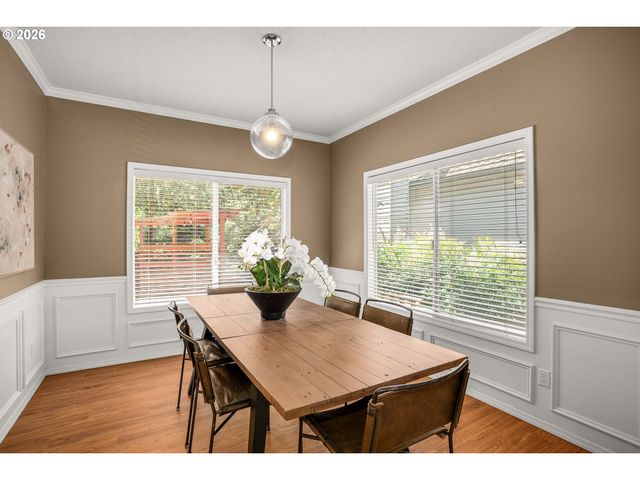 5002 Sw ORCHARD Ln, Portland, OR 97219
