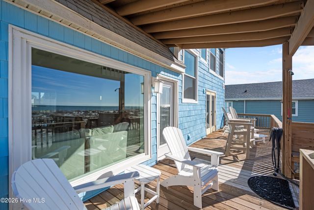 2925 E Beach Drive, Oak Island, NC 28465