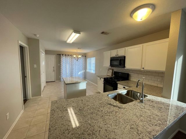 1603 Nichole Woods Drive, Houston, TX 77047
