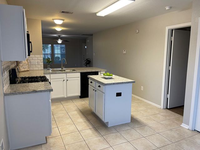 1603 Nichole Woods Drive, Houston, TX 77047