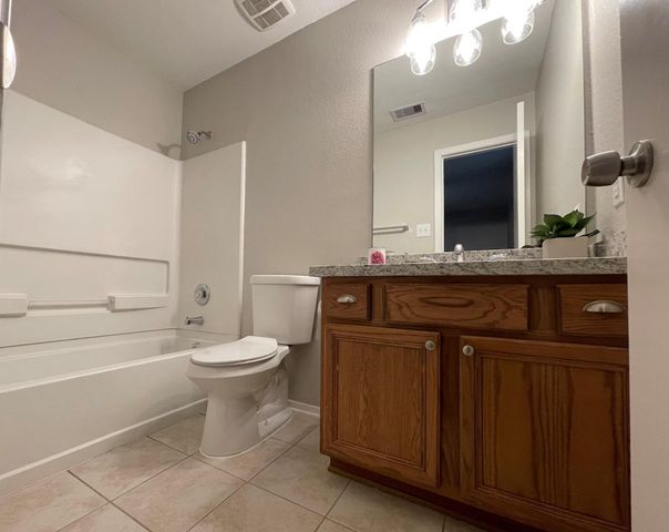 1603 Nichole Woods Drive, Houston, TX 77047