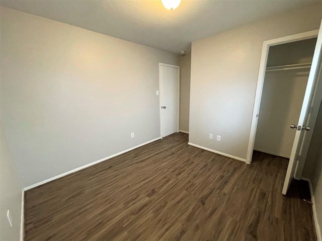 1603 Nichole Woods Drive, Houston, TX 77047