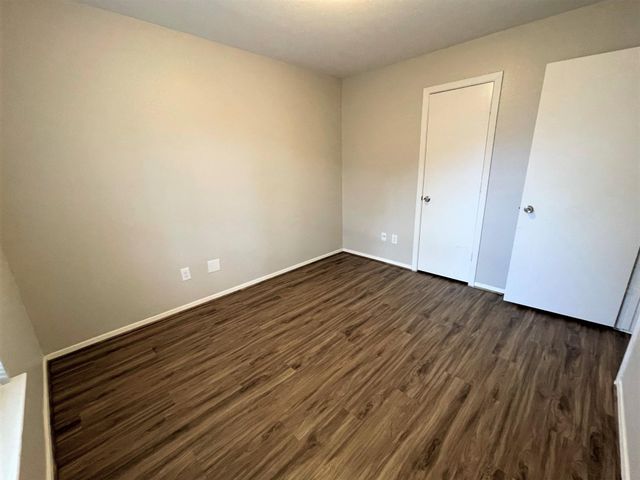 1603 Nichole Woods Drive, Houston, TX 77047