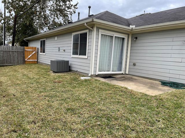1603 Nichole Woods Drive, Houston, TX 77047