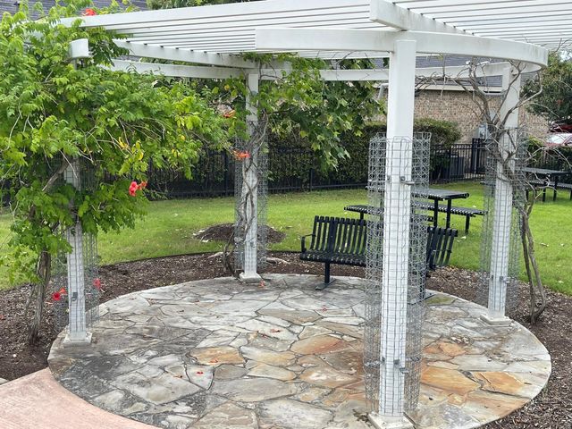 1603 Nichole Woods Drive, Houston, TX 77047
