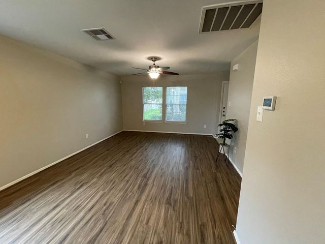 1603 Nichole Woods Drive, Houston, TX 77047