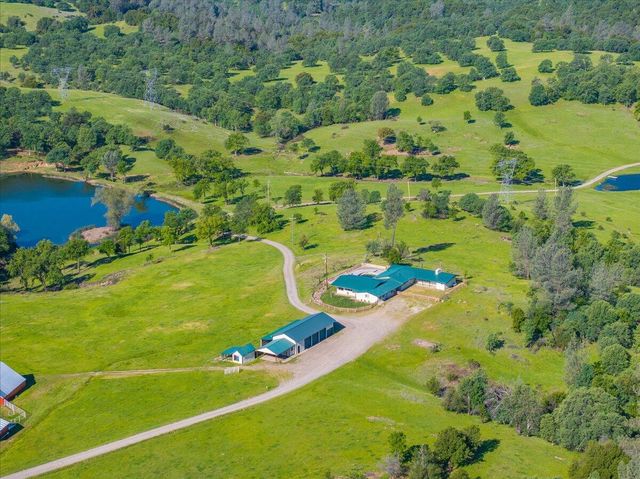 26602 Snider Ranch Road, Oak Run, CA 96069