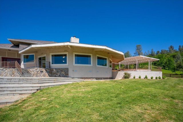 26602 Snider Ranch Road, Oak Run, CA 96069