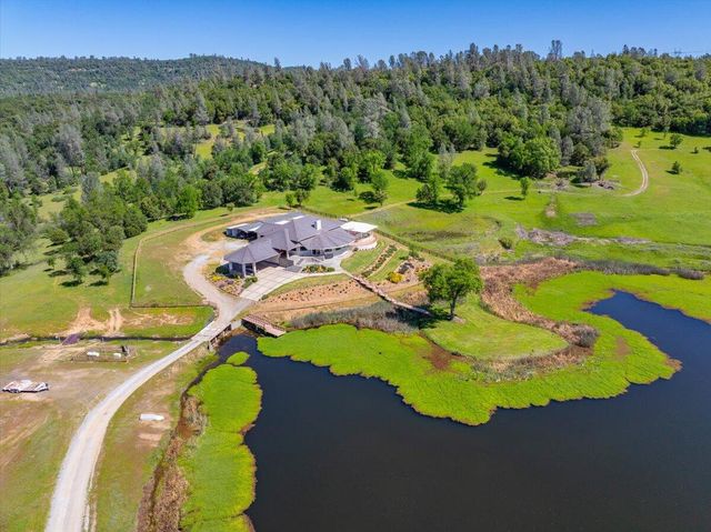 26602 Snider Ranch Road, Oak Run, CA 96069