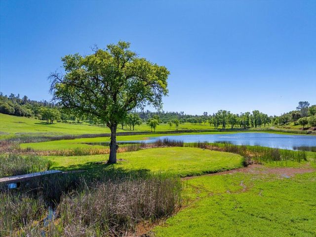 26602 Snider Ranch Road, Oak Run, CA 96069