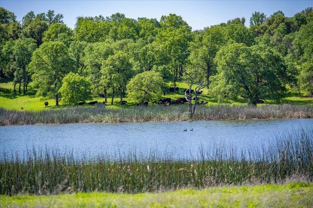 26602 Snider Ranch Road, Oak Run, CA 96069