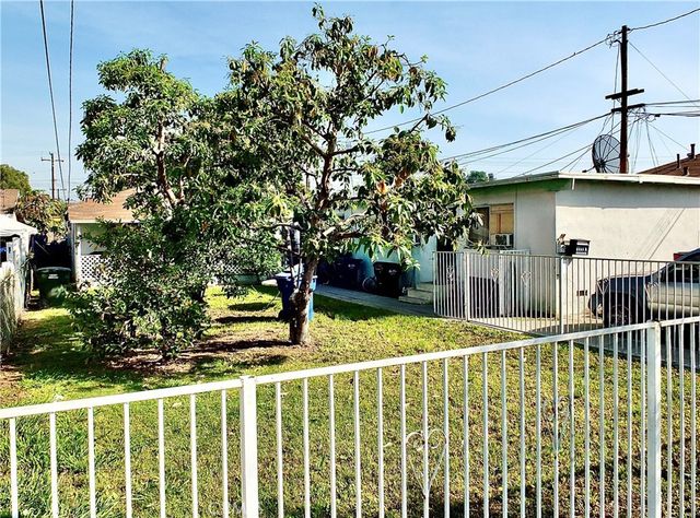 8203 2nd, Paramount, CA 90723