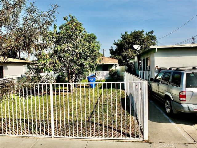 8203 2nd, Paramount, CA 90723
