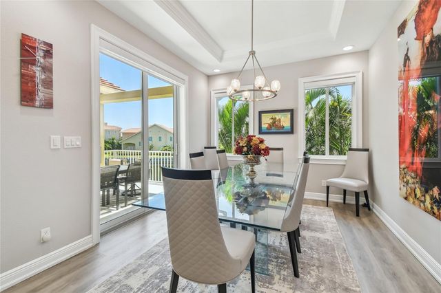 17 FRANKLIN COURT S C, St Petersburg, FL 33711