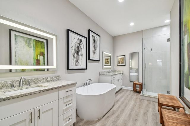 17 FRANKLIN COURT S C, St Petersburg, FL 33711