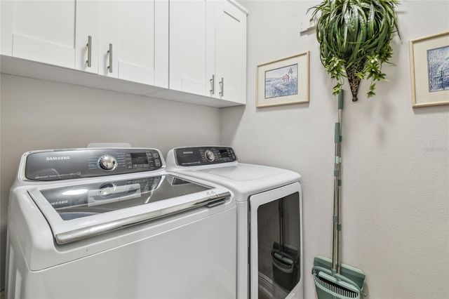 17 FRANKLIN COURT S C, St Petersburg, FL 33711