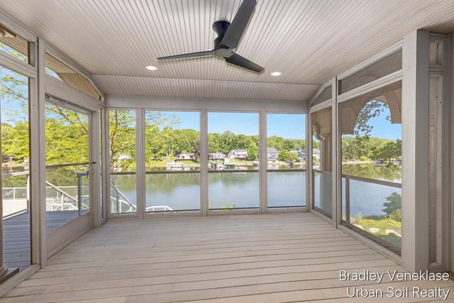 7635 Sandy Hollow Lane Se, Cascade Twp, MI 49302