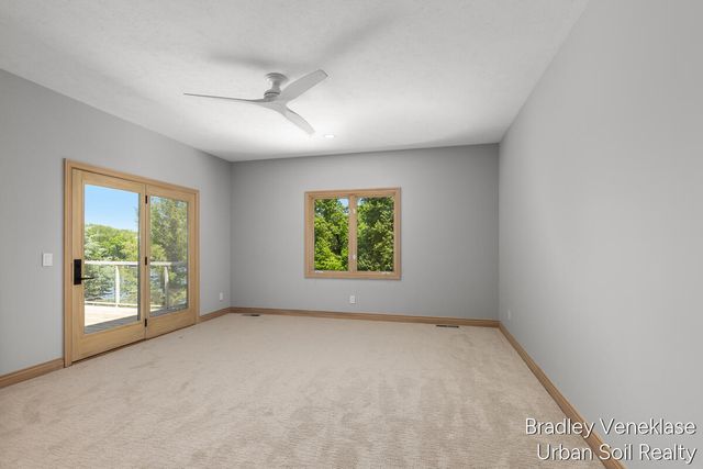 7635 Sandy Hollow Lane Se, Cascade Twp, MI 49302