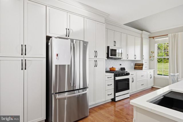 11556 HIGHLAND FARM CT, La Plata, MD 20646