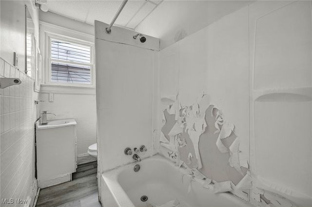 709 E 126th Street, Cleveland, OH 44108