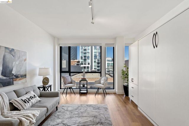 1433 Bush Street 502, San Francisco, CA 94109