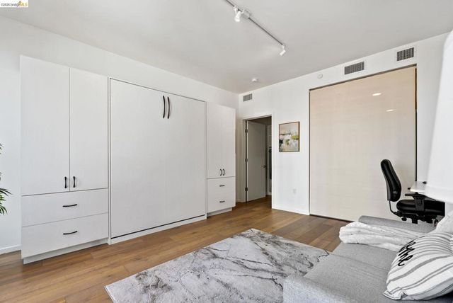 1433 Bush Street 502, San Francisco, CA 94109