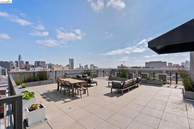 1433 Bush Street 502, San Francisco, CA 94109