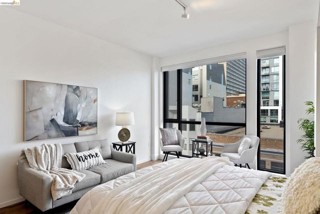 1433 Bush Street 502, San Francisco, CA 94109