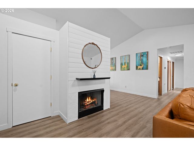 8540 Se 66TH Ave, Portland, OR 97206