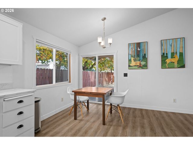 8540 Se 66TH Ave, Portland, OR 97206