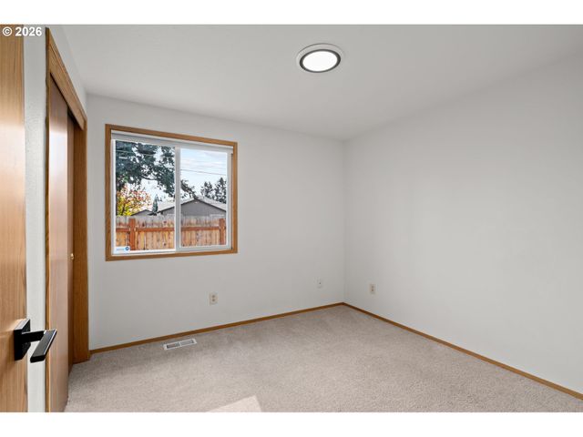 8540 Se 66TH Ave, Portland, OR 97206