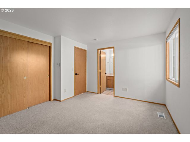 8540 Se 66TH Ave, Portland, OR 97206