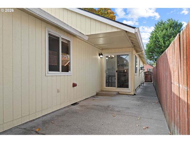 8540 Se 66TH Ave, Portland, OR 97206