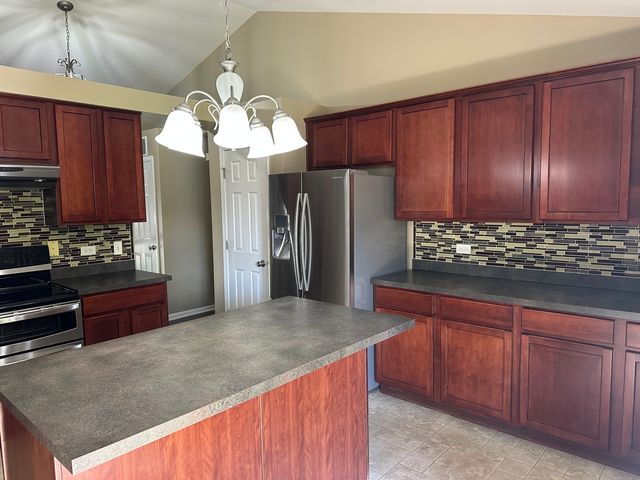 5321 Cobblers Crossing 5321, Mchenry, IL 60050