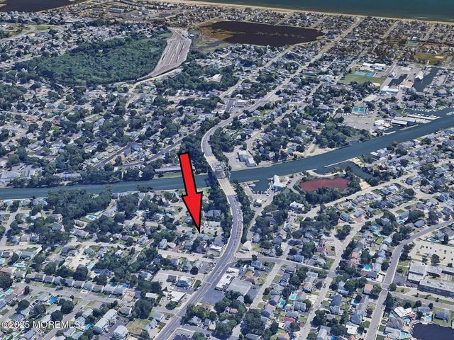 1143 Roe Avenue, Point Pleasant, NJ 08742