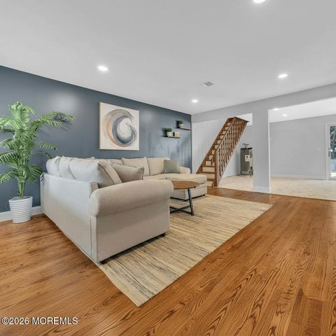 1143 Roe Avenue, Point Pleasant, NJ 08742