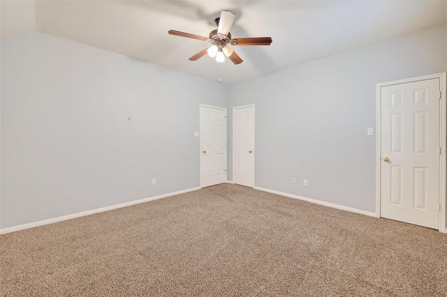2203 Lakewind Lane, League City, TX 77573