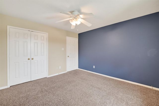2203 Lakewind Lane, League City, TX 77573