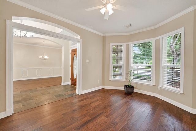 2203 Lakewind Lane, League City, TX 77573