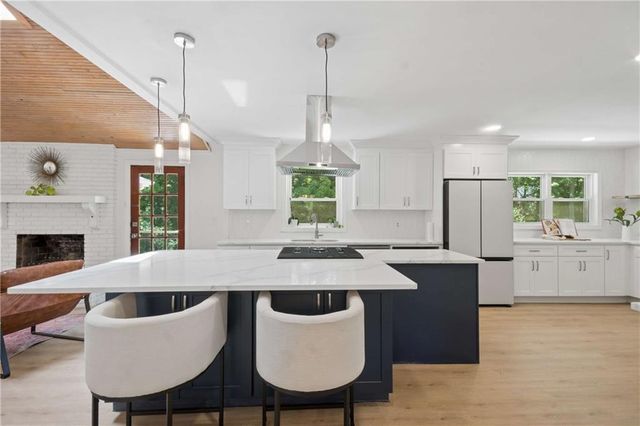 642 Sheppard Road, Stone Mountain, GA 30083