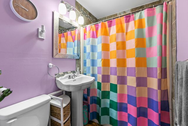 4026 RAMELLE Drive, Council Bluffs, IA 51501