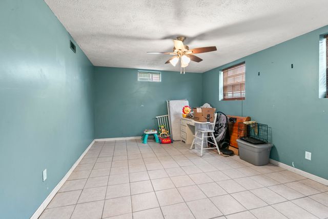 4026 RAMELLE Drive, Council Bluffs, IA 51501