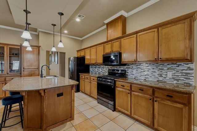 16305 Petaluma Place, Edmond, OK 73013