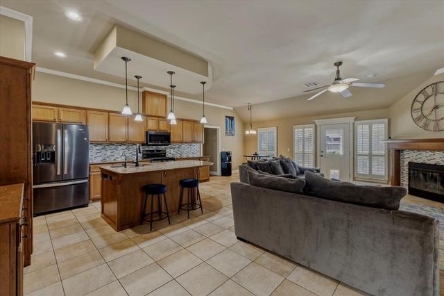 16305 Petaluma Place, Edmond, OK 73013