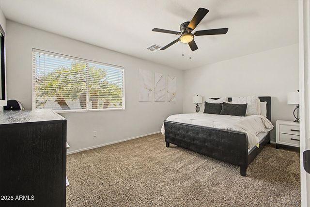 1151 E SHANNON Street, Gilbert, AZ 85295