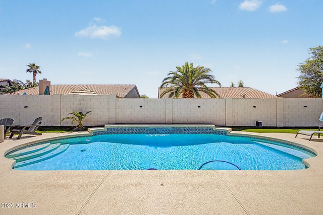 1151 E SHANNON Street, Gilbert, AZ 85295