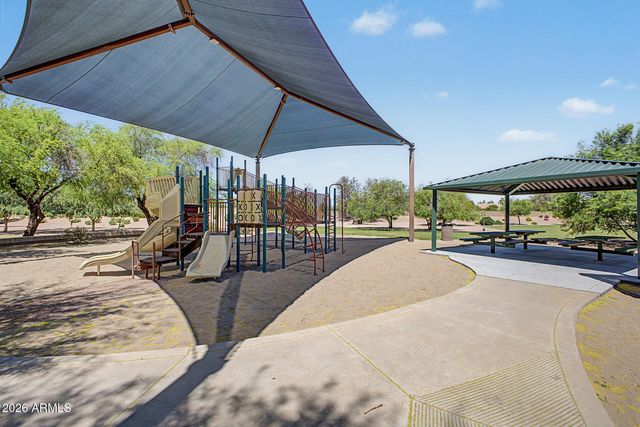 1151 E SHANNON Street, Gilbert, AZ 85295