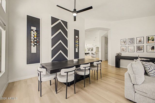 1151 E SHANNON Street, Gilbert, AZ 85295