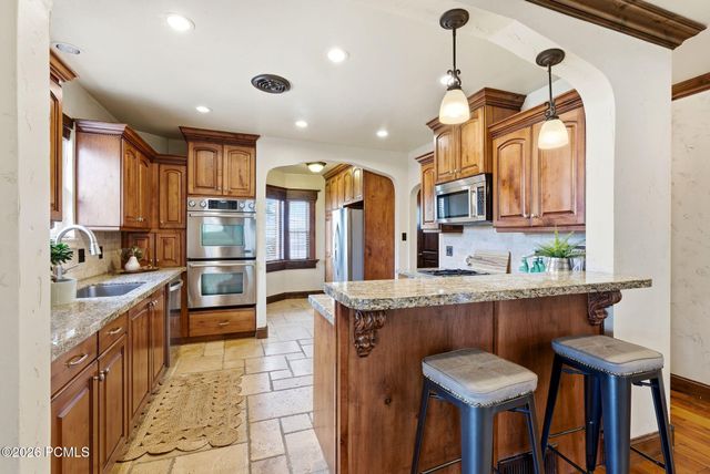 29 N Wolcott Street, Salt Lake City, UT 84103