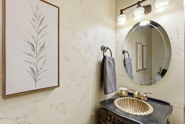 29 N Wolcott Street, Salt Lake City, UT 84103